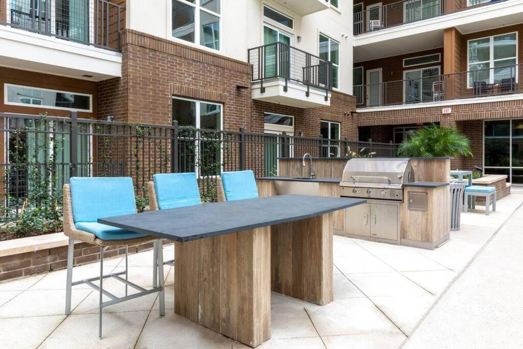 Luxury Apartment Close To Everything W Free Parking 5 Houston Exterior foto