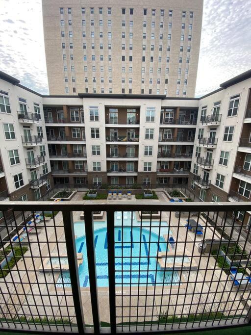 Luxury Apartment Close To Everything W Free Parking 5 Houston Exterior foto